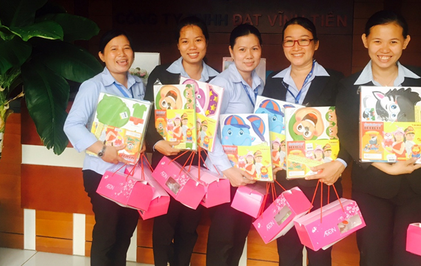 Full Moon Festival at Dat Vinh Tien