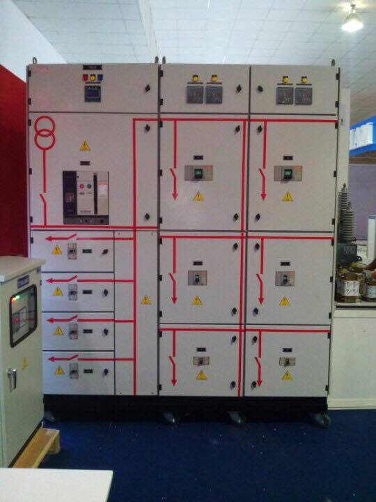 Dat Vinh Tien joined Electric Exhibition 07/2015