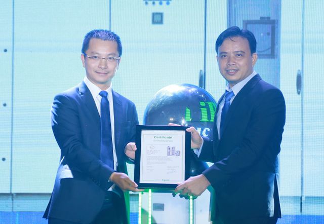 Success from Prisma iPM license transfer, Dat Vinh Tien has been confirming its position as a leader of electric panel manufacturer in Vietnam