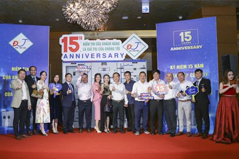 Kỷ niệm 15 năm thành lập công ty Đạt Vĩnh Tiến
