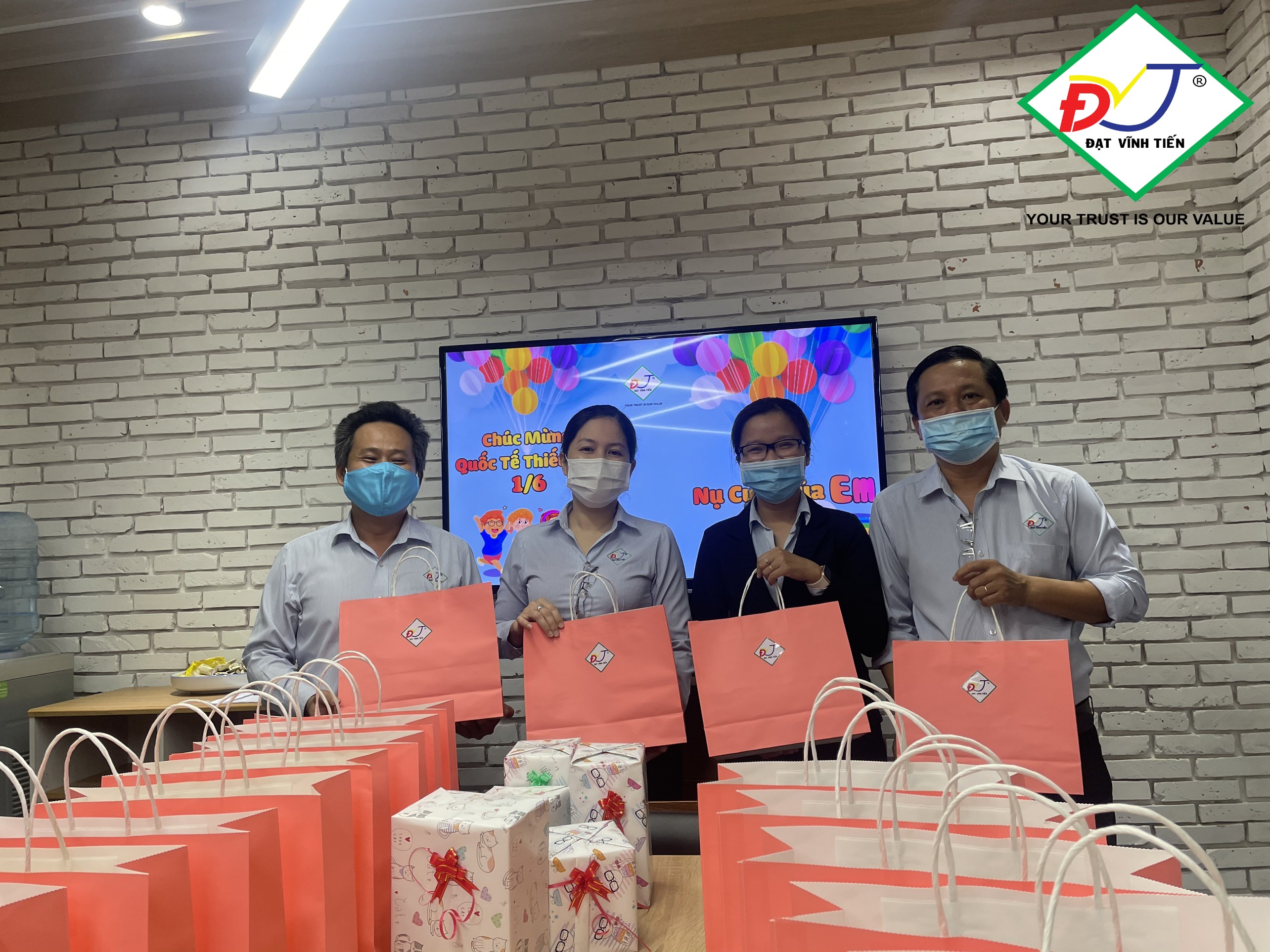 Chào Mừng Quốc Tế Thiếu Nhi 1/6 Năm 2021 - NỤ CƯỜI CỦA EM