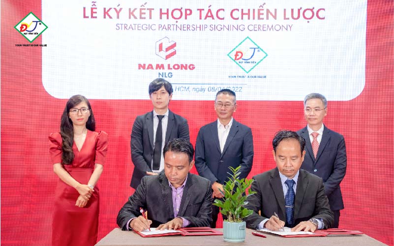 ĐẠT VĨNH TIẾN KÝ KẾT HỢP TÁC CHIẾN LƯỢC VỚI NAM LONG GROUP