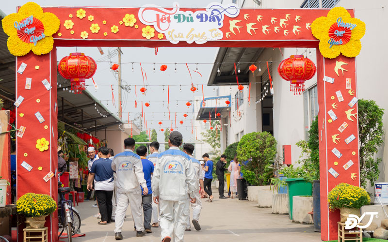 “Tết đủ đầy - Xuân sung túc” cùng Hội Xuân 2024 ĐẠT VĨNH TIẾN