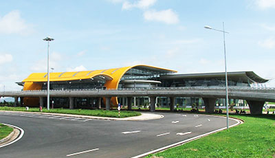 Lien Khuong Airport