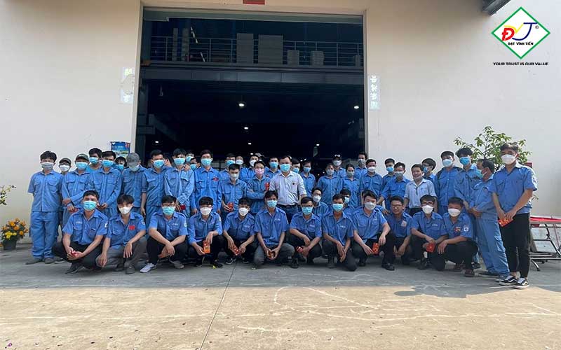 Đạt thành tựu - Vĩnh thành công - Hướng tới tương lai